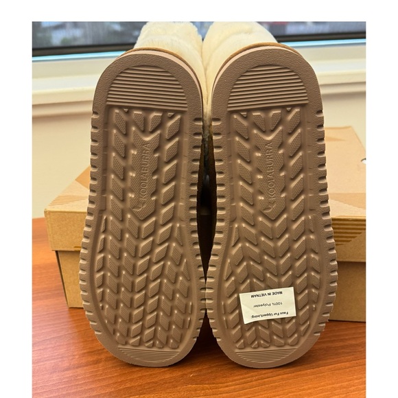 KOOLABURRA BY UGG - DEZI SHORT - Picture 5 of 6